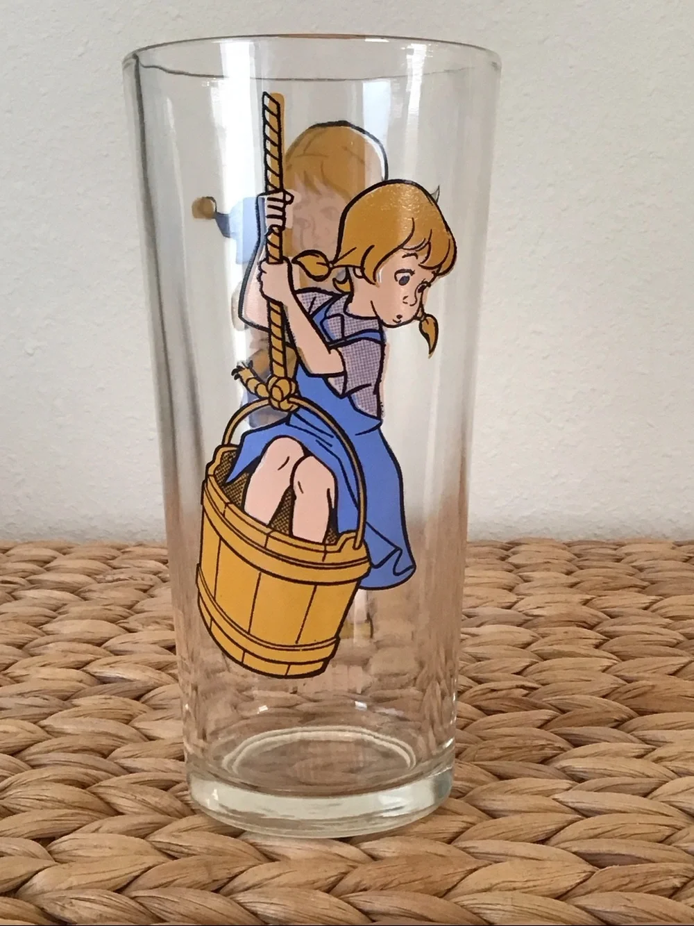 Vintage Disney The Rescuers Penny Drinking Glass, 1977
